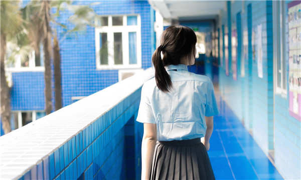 科尔沁右翼前如何找到一个可以帮助我生孩子的女人？